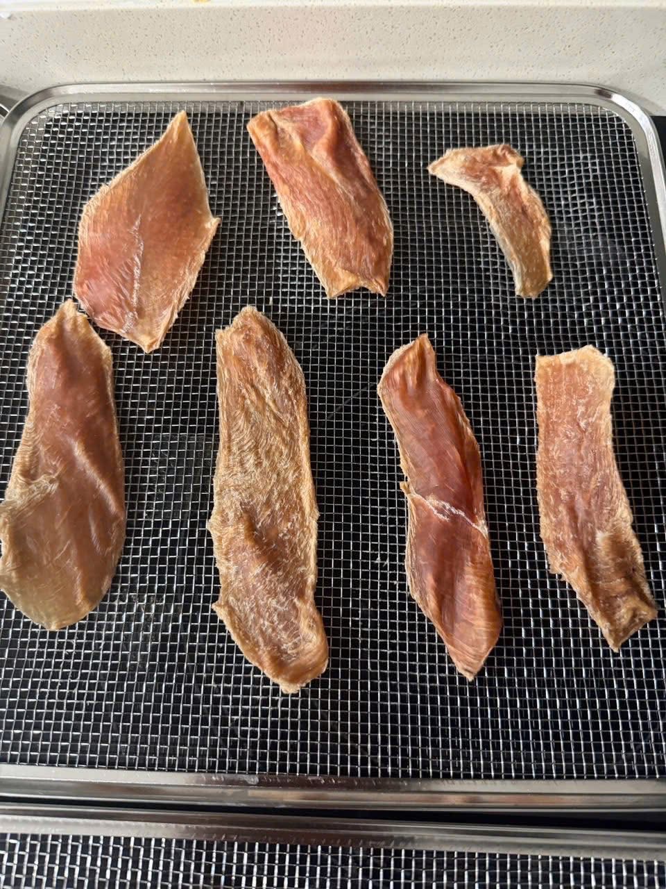 Chicken breast dehydrating
